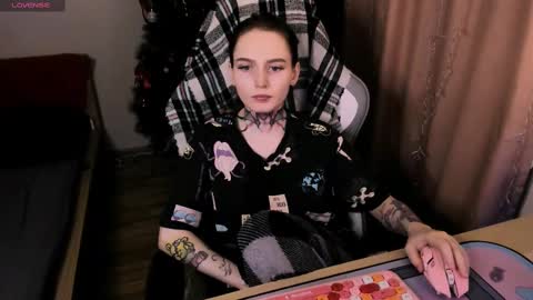 Snapshot of on_yxxx chatting on 7, 3, 2025 on_yxxx online show from 7, 3, 2025