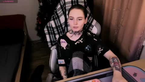 Snapshot of on_yxxx chatting on 7, 3, 2025 on_yxxx online show from 7, 3, 2025