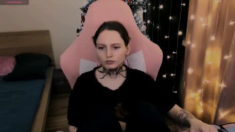 Snapshot of on_yxxx chatting on 22, 11, 2025 on_yxxx online show from 22, 11, 2025