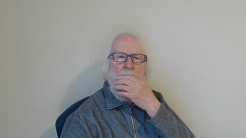 Snapshot of onanister chatting on 21, 1, 2025 Somewhere over the rainbow online show from 21, 1, 2025