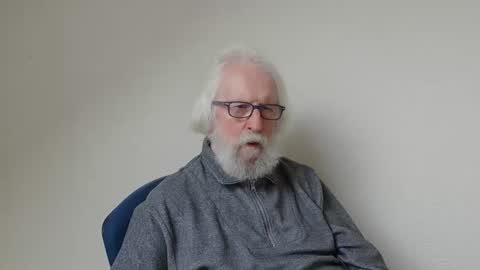 Snapshot of onanister chatting on 23, 1, 2025 Somewhere over the rainbow online show from 23, 1, 2025