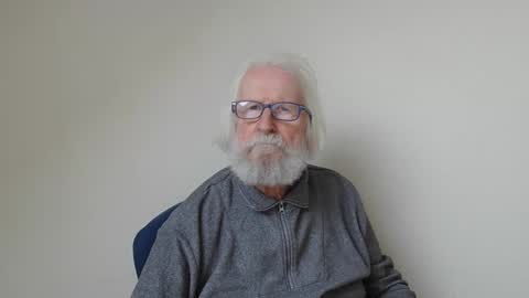 Snapshot of onanister chatting on 25, 1, 2025 Somewhere over the rainbow online show from 25, 1, 2025