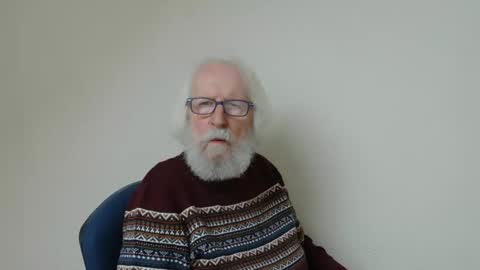 Snapshot of onanister chatting on 28, 1, 2025 Somewhere over the rainbow online show from 28, 1, 2025