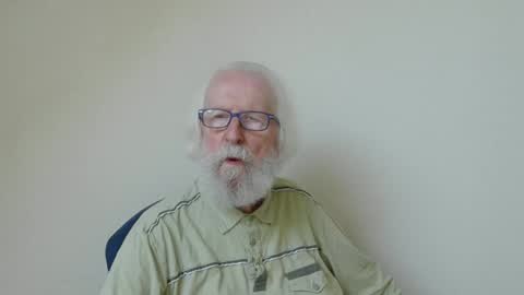 Snapshot of onanister chatting on 4, 2, 2025 Somewhere over the rainbow online show from 4, 2, 2025