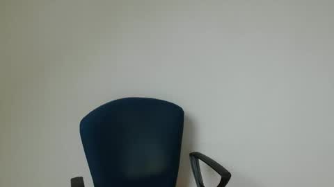 Snapshot of onanister chatting on 6, 2, 2025 Somewhere over the rainbow online show from 6, 2, 2025