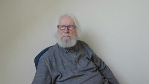 Snapshot of onanister chatting on 20, 2, 2025 Somewhere over the rainbow online show from 20, 2, 2025