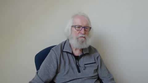 Snapshot of onanister chatting on 7, 3, 2025 Somewhere over the rainbow online show from 7, 3, 2025