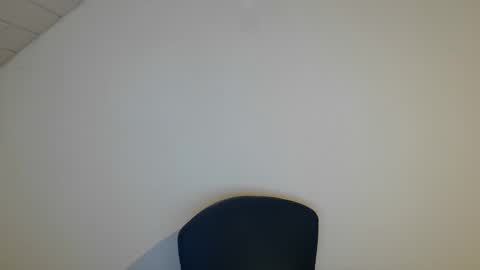 Snapshot of onanister chatting on 19, 9, 2025 Somewhere over the rainbow online show from 19, 9, 2025