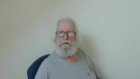 Snapshot of onanister chatting on 20, 9, 2025 Somewhere over the rainbow online show from 20, 9, 2025