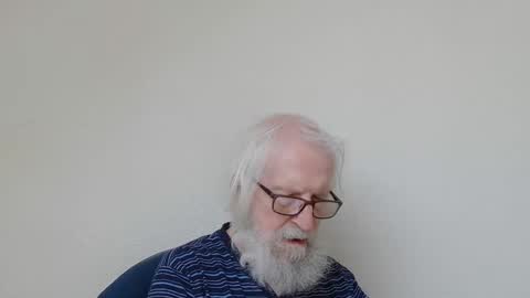 Snapshot of onanister chatting on 2, 10, 2025 Somewhere over the rainbow online show from 2, 10, 2025