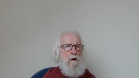 Snapshot of onanister chatting on 8, 10, 2025 Somewhere over the rainbow online show from 8, 10, 2025