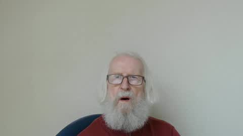 Snapshot of onanister chatting on 21, 10, 2025 Somewhere over the rainbow online show from 21, 10, 2025