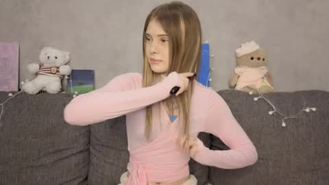 Snapshot of one_more_touch chatting on 27, 5, 2026 Eva online show from 27, 5, 2026