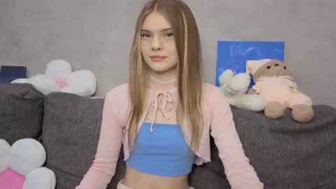 Snapshot of one_more_touch chatting on 31, 7, 2026 Eva online show from 31, 7, 2026