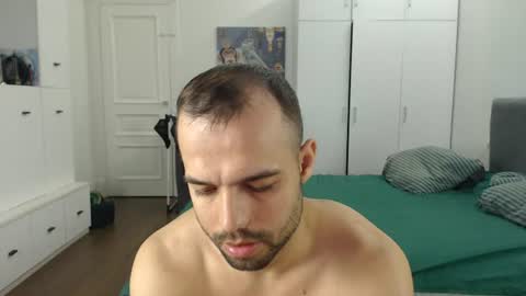 onebestlover online show from 21, 7, 2026