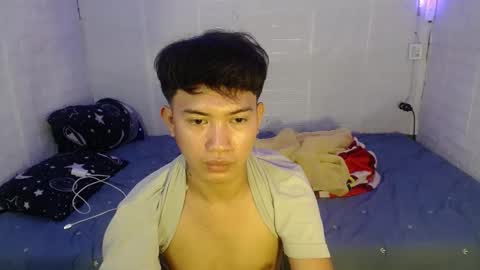 Snapshot of onebigloadxxx chatting on 20, 11, 2025 Wyn Will serve you and be your slave online show from 20, 11, 2025