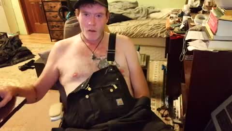 onehandwashestheother online show from 22, 7, 2026