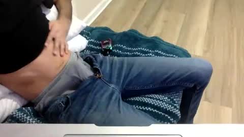 onehitwonder21 online show from 14, 2, 2026