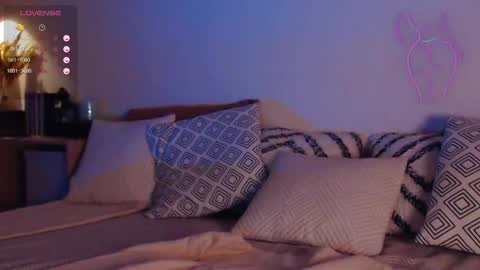  ONLINE   online show from 24, 1, 2025