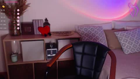  ONLINE   online show from 15, 2, 2025