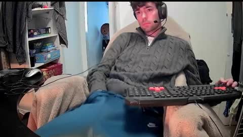 onesieboyx online show from 18, 2, 2025