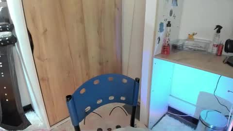 oni_dakotta online show from 4, 3, 2026