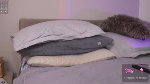  Sttephany  online show from 13, 9, 2025