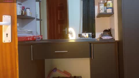 Snapshot of online_bestie chatting on 19, 1, 2026 Bestie online show from 19, 1, 2026