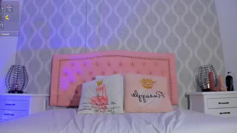 Snapshot of onlygia chatting on 7, 11, 2025 Only online show from 7, 11, 2025