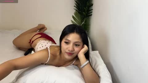 Snapshot of onlylookatu chatting on 22, 5, 2026 ku ku online show from 22, 5, 2026
