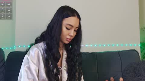 Xandra online show from 17, 1, 2025