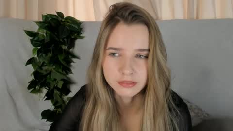 onyxvespera online show from 23, 4, 2026