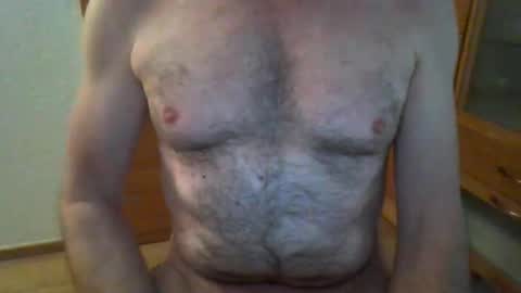 ooehot online show from 19, 4, 2026