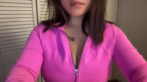 Miss Girly online show from 11, 9, 2025