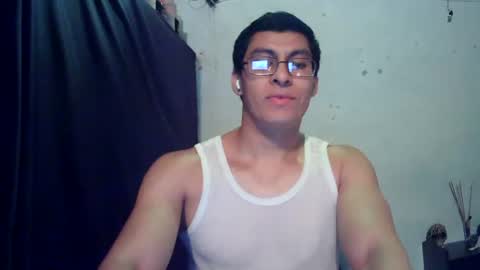oomaurooo online show from 11, 7, 2026