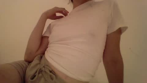 Snapshot of oops_katelyn chatting on 22, 7, 2026 oops_katelyn online show from 22, 7, 2026