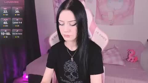 Snapshot of ophelia_amber chatting on 19, 6, 2026 Ophelia online show from 19, 6, 2026