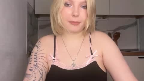 Ophelia online show from 15, 12, 2025