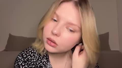 Ophelia online show from 4, 3, 2026