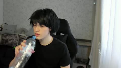 Snapshot of opiunarium chatting on 14, 1, 2026 Bella and John online show from 14, 1, 2026