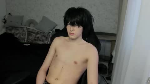 Snapshot of opiunarium chatting on 15, 1, 2026 Bella and John online show from 15, 1, 2026