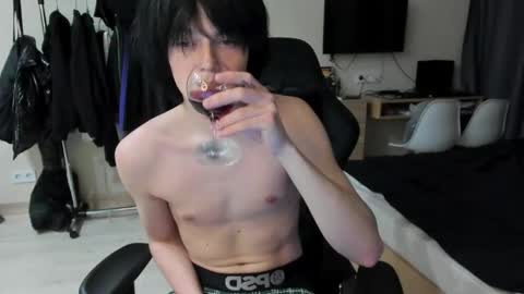 Snapshot of opiunarium chatting on 15, 2, 2026 Bella and John online show from 15, 2, 2026