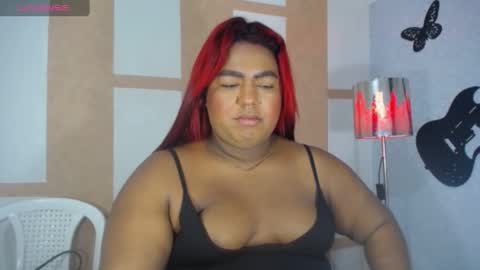 Snapshot of opraxbell chatting on 1, 3, 2025 OpraxBell online show from 1, 3, 2025