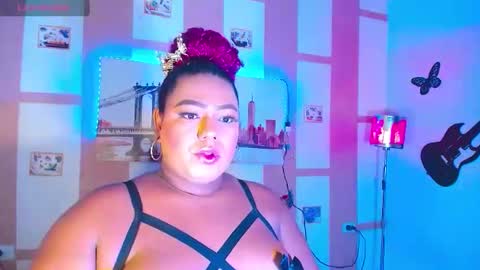 Snapshot of opraxbell chatting on 28, 9, 2025 OpraxBell online show from 28, 9, 2025