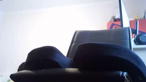 Snapshot of opreatiby chatting on 27, 9, 2025 opreatiby online show from 27, 9, 2025