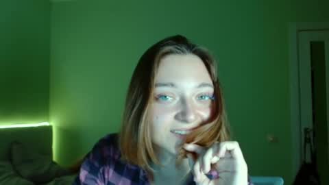 Melani  online show from 24, 11, 2025