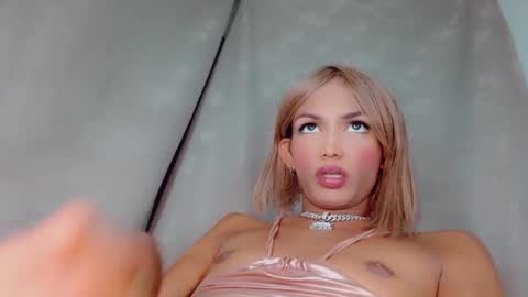 Oriana braom online show from 28, 2, 2025