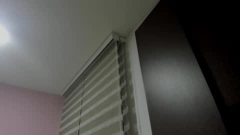 Miss Guzman  online show from 27, 4, 2026