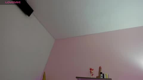 Snapshot of oriana_guzman chatting on 11, 5, 2026 Miss Guzman online show from 11, 5, 2026
