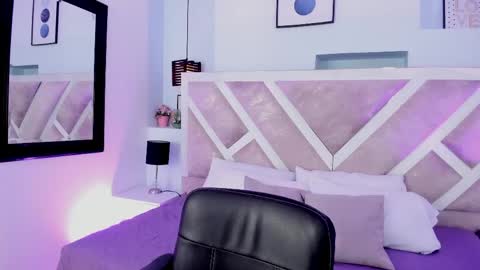 Snapshot of oriana_guzman chatting on 26, 5, 2026 Miss Guzman online show from 26, 5, 2026
